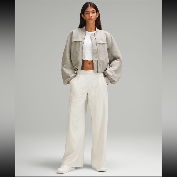 NWT Lululemon Swift Mid Rise Wide Leg Pant lined color Bone size 8 - Picture 2 of 11